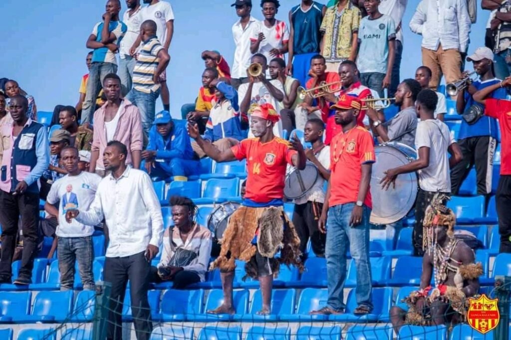 Sanga Balende dompte l’US Panda et se relance – Irisfootball.com