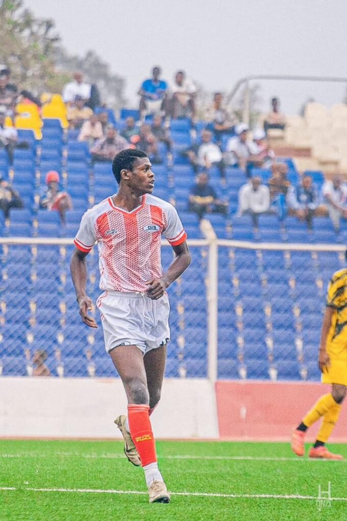 Interview exclusive : “ Son envie de quitter le pays, la désorganisation en Linafoot, les éliminatoires CHAN ” John Pweto vide son sac