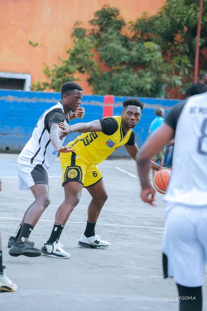 Goma basketball/tournoi HANEYT 2024 : Cyclone renverse mont Carmel,et file en finale Goma basketball/tournoi HANEYT 2024 : Cyclone renverse mont Carmel,et file en finale