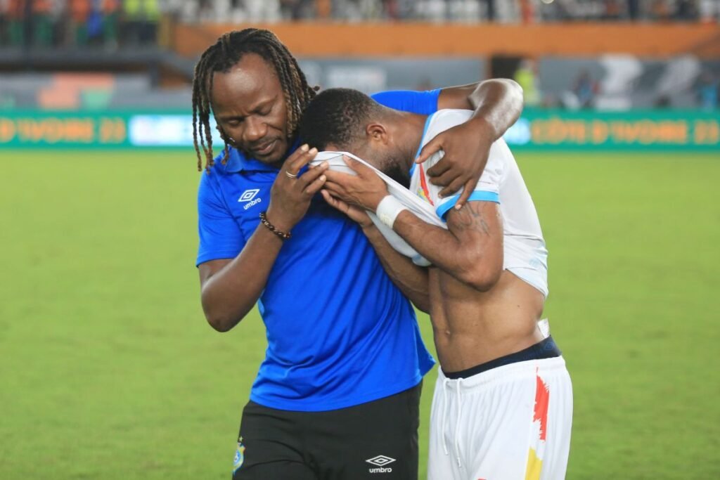 Le geste touchant des Young Boys pour Meschack Elia