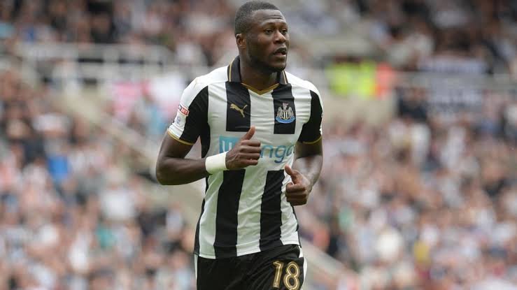Mercato : Chancel Mbemba courtisé par un club de la Premier League — Infos.CD Mercato : Chancel Mbemba courtisé par un club de la Premier League — Infos.CD