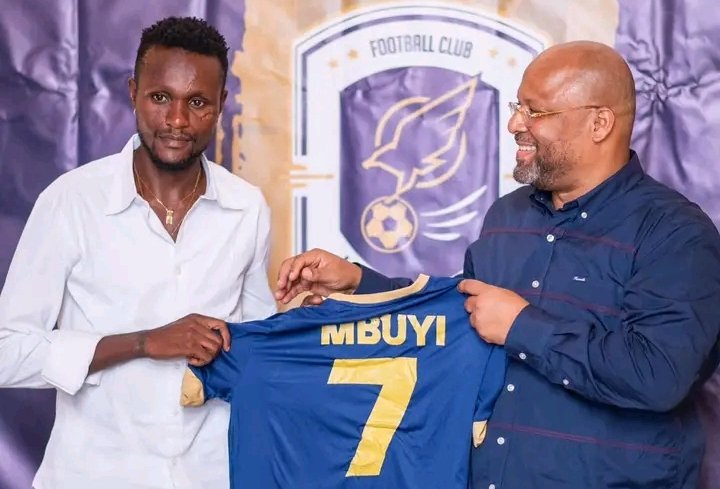 Aigles du Congo : Jérémie Mbuyi a des dents longues Aigles du Congo : Jérémie Mbuyi a des dents longues