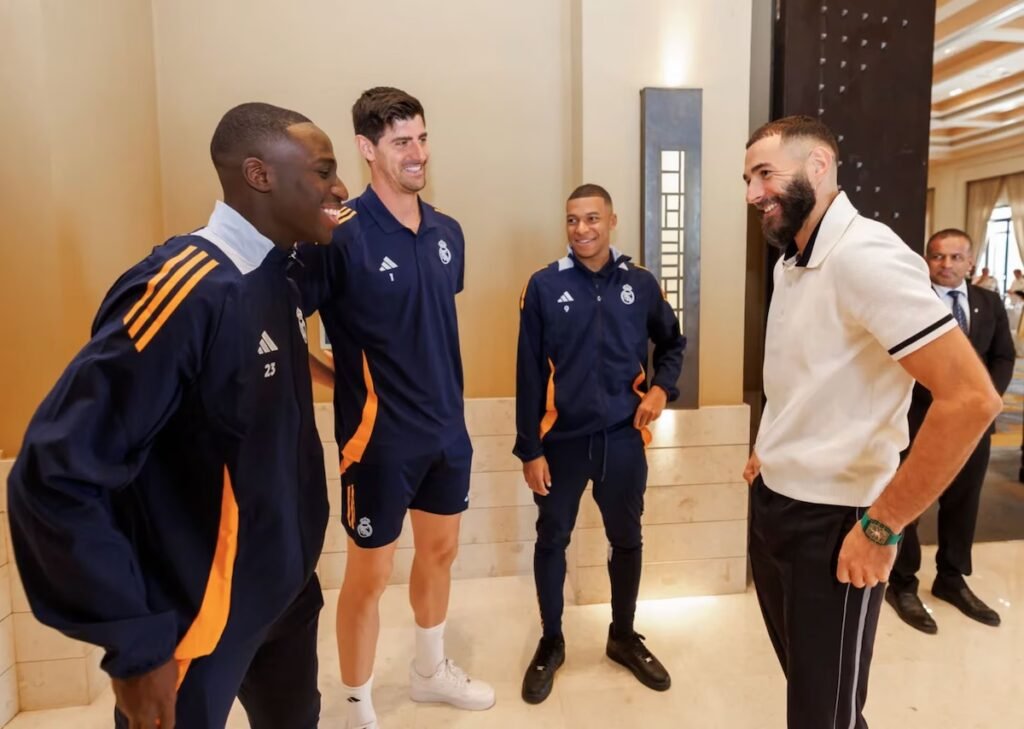 La petite visite surprise de Benzema à ses anciens coéquipiers
