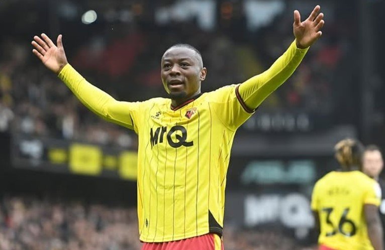 Angleterre : Edo Kayembe fait souffler Watford Angleterre : Edo Kayembe fait souffler Watford