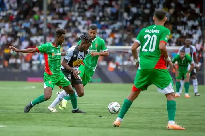 le MC Alger met un terme aux espoirs de Mazembe — FOOT.CD le MC Alger met un terme aux espoirs de Mazembe — FOOT.CD