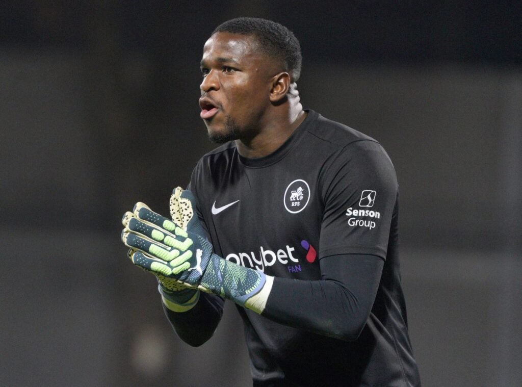 Fabrice Ondoa, bourreau de l'Ajax
