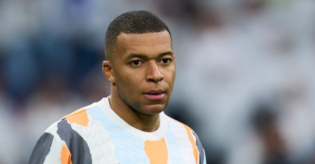 Mbappé et Vinicius, c'est officiel