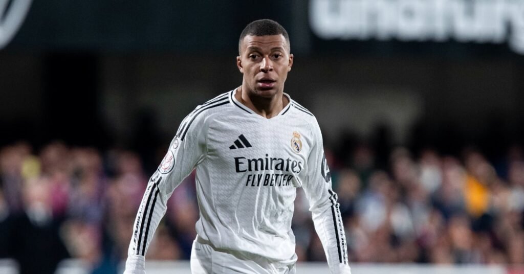 Kylian Mbappé, la sanction qui ne passe pas Kylian Mbappé, la sanction qui ne passe pas