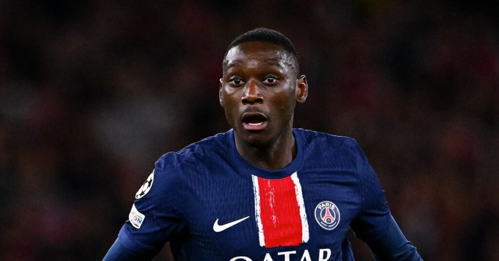 Grosse surprise pour Kolo Muani ? Grosse surprise pour Kolo Muani ?