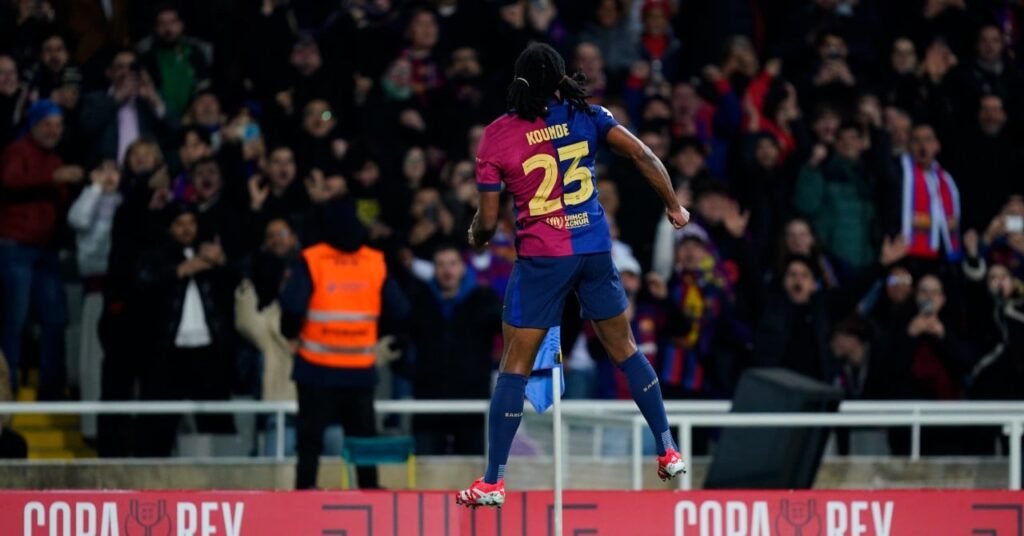 Encore un carton pour le Barça, avec un bijou de Koundé