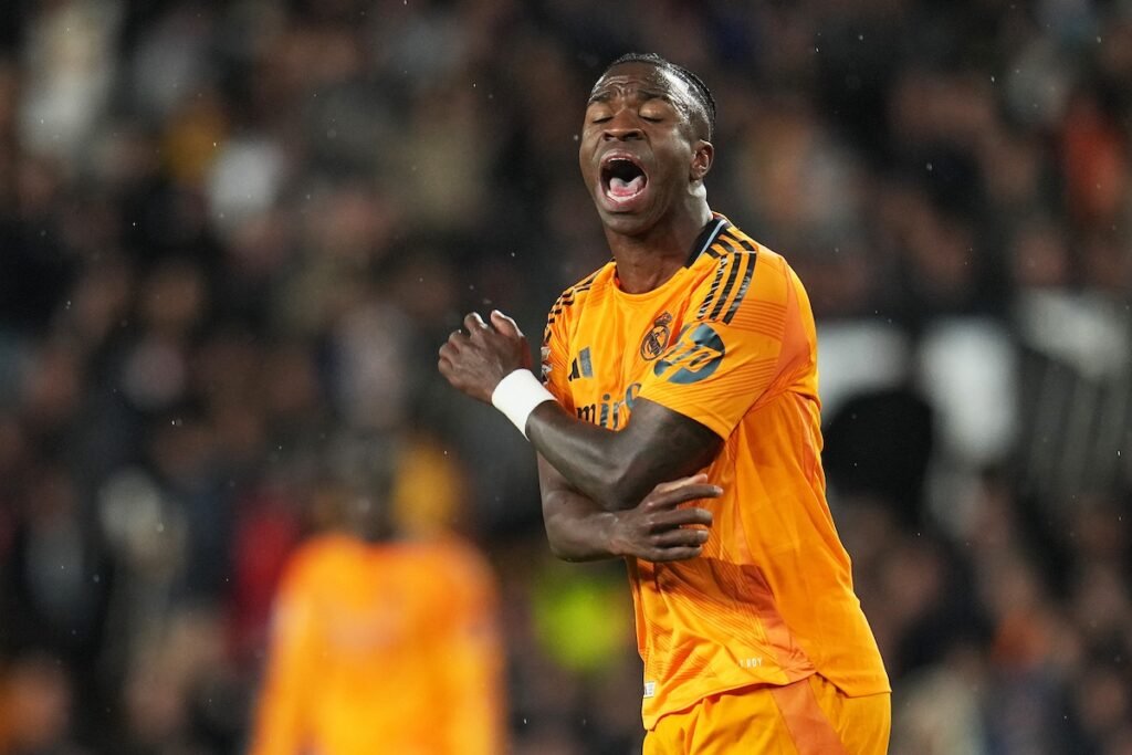 Vinicius Junior demande pardon après son expulsion à Mestalla