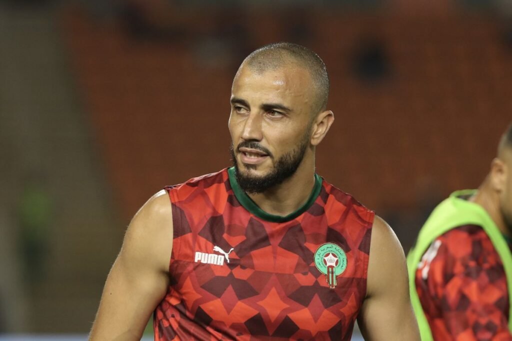 Romain Saïss s'éloigne d'un retour en sélection...