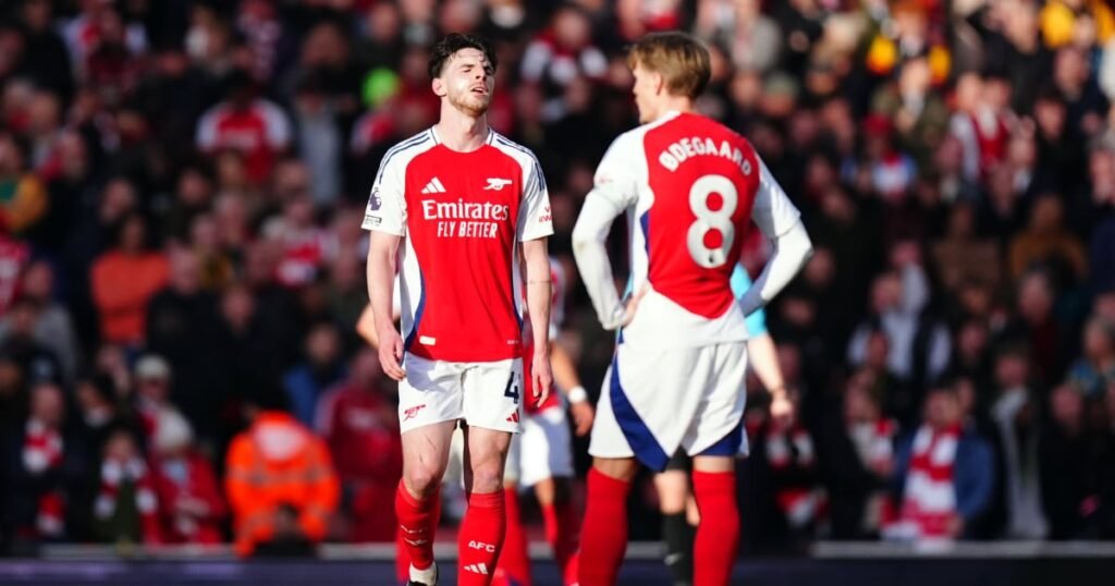 Arsenal laisse filer le titre...