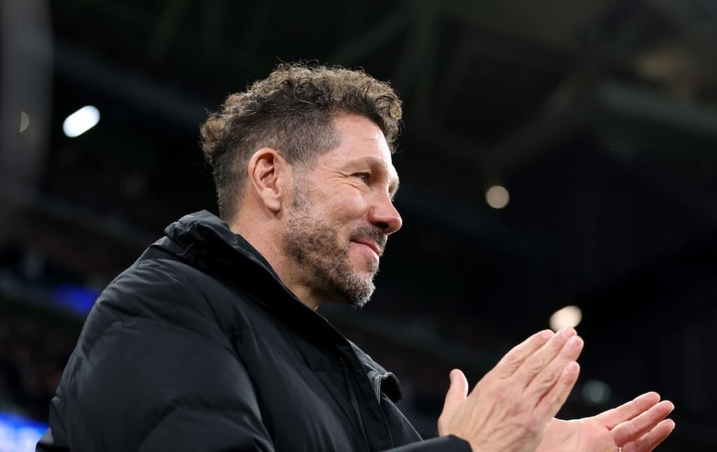 Les arbitres ont été brillants ce réunion Les arbitres ont été bons ce soir