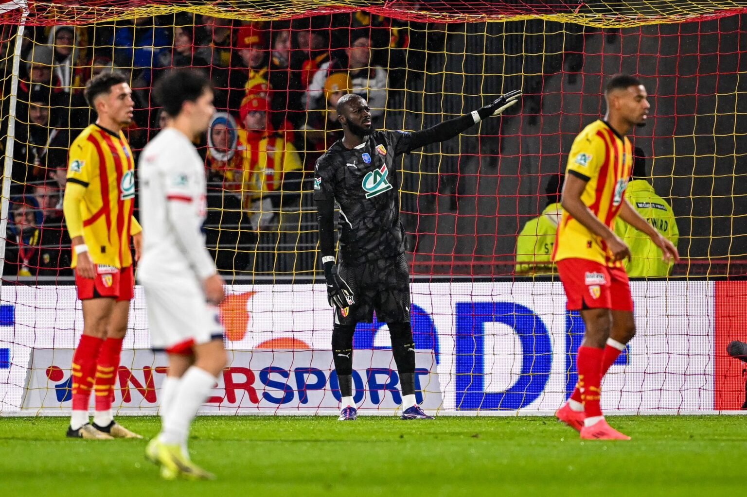 Lens: Hervé Koffi incertain pour affronter Marseille