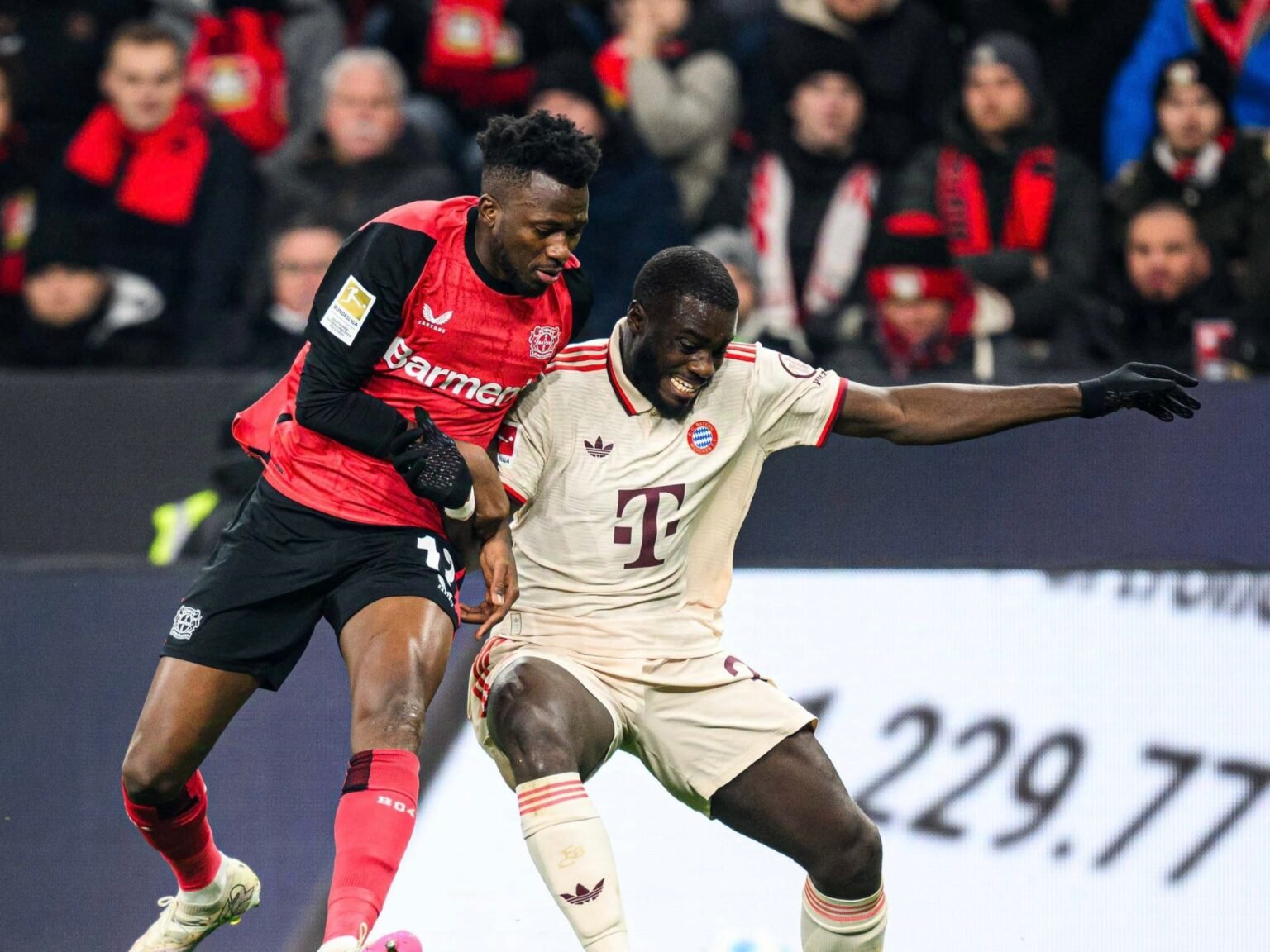 Tapsoba touché à la cuisse, Leverkusen inquiet!