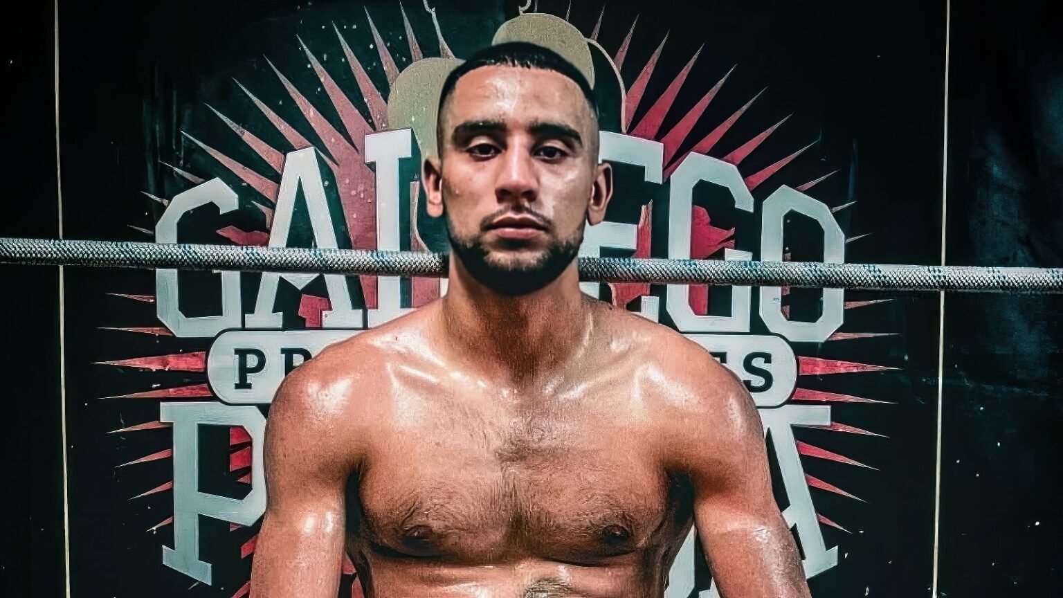 Le boxeur marocain s’attaque à Cuba pour un nouveau titre mondial Le boxeur marocain s'attaque à Cuba pour un nouveau titre mondial