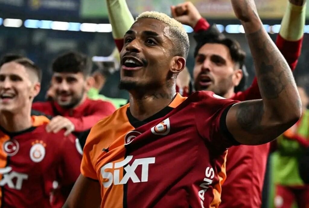 Victor Oshimen et Mario Lemina sont en finale de la coupe
