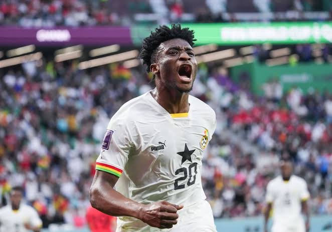 L’amour sans faille du Ghanéen pour le maillot des Black stars L'amour sans faille du Ghanéen pour le maillot des Black stars