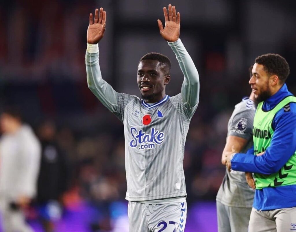 Premier League : Idrissa Gana Dueye parmi les "priorités" d'Everton