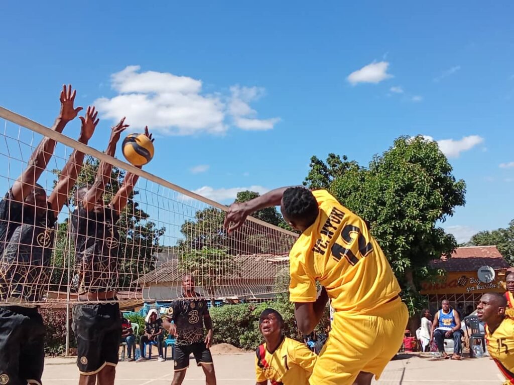 Volley-ball:Vc Nyuki sacré champion du tournoi de la libération.