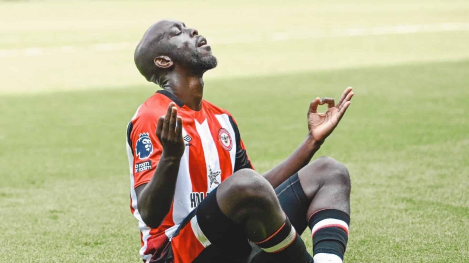 Newcastle en discussion pour Yoane Wissa