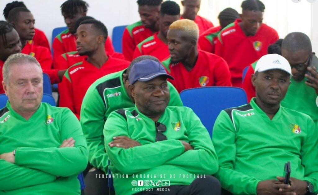 Les Diables rouges A’ reçoivent le fanion
