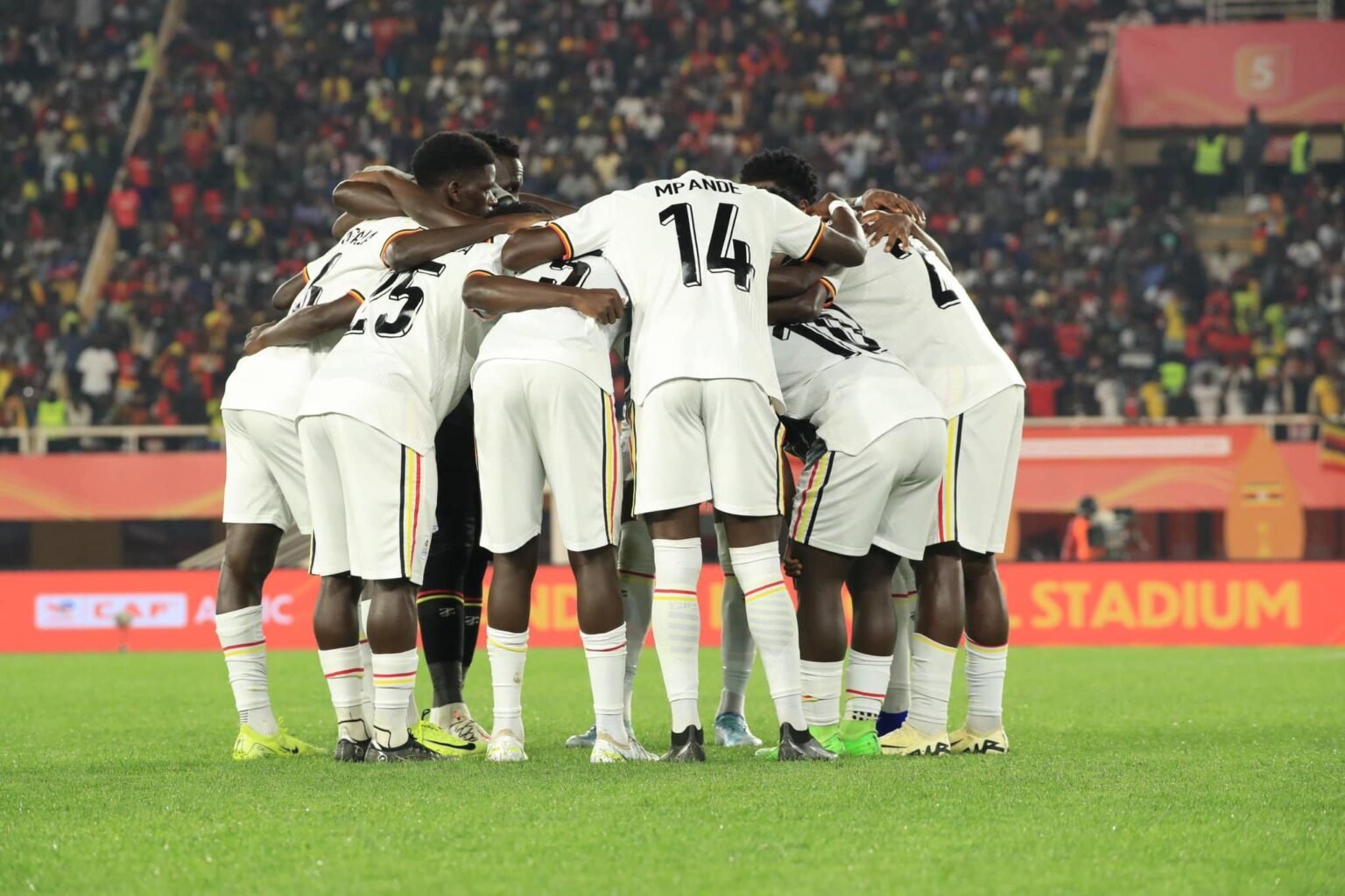 L’Ouganda surprend l’Afrique du Sud en première mi-temps (Vidéo) L'Ouganda surprend l'Afrique du Sud en première mi-temps (Vidéo)