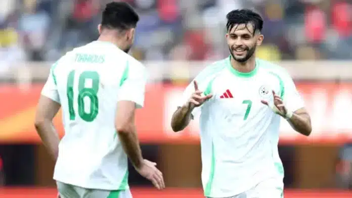 La Soudan plus entreprenant que l’Algérie, score nul à la pause La Soudan plus entreprenant que l'Algérie, score nul à la pause