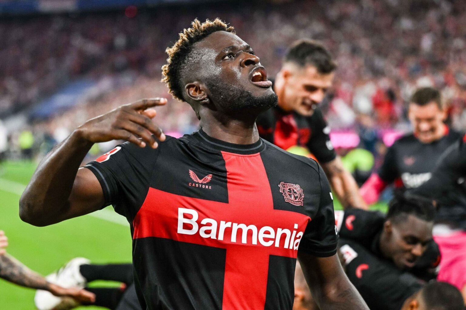 Victor Boniface attaque Milan, "Des clowns"