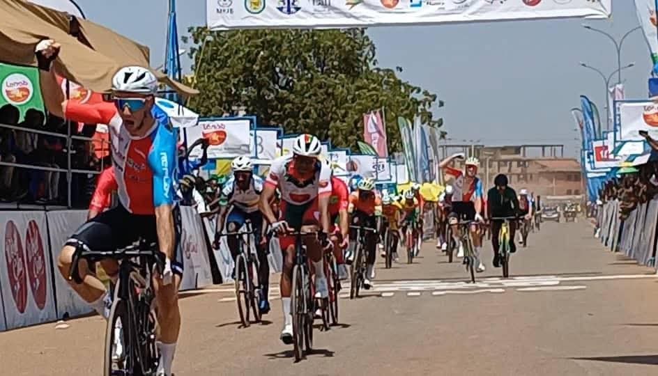 Le Belge Timmy De Boes s’impose sur la 2e étape à Boromo Le Belge Timmy De Boes s’impose sur la 2e étape à Boromo