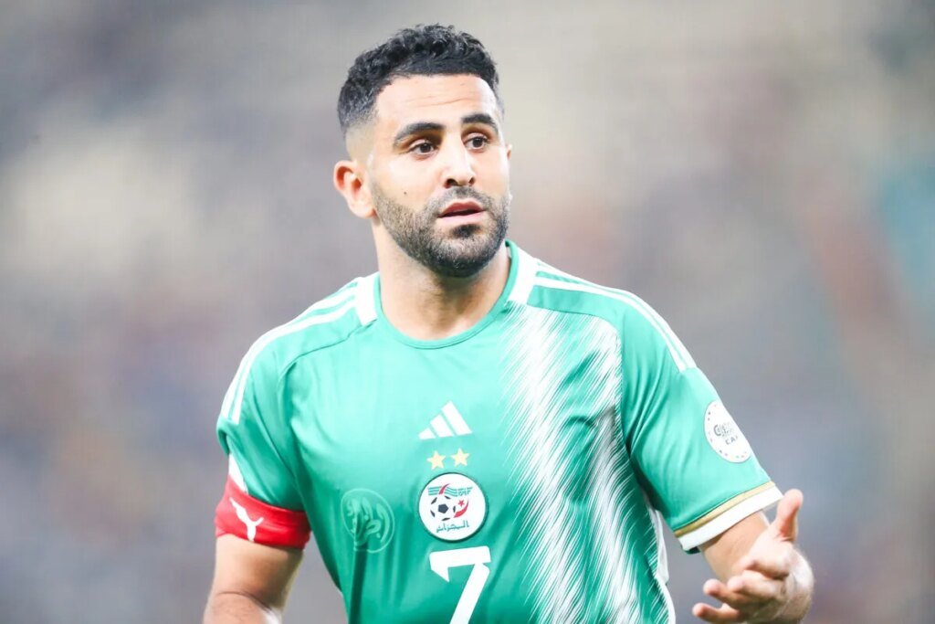 Mahrez et Amoura qualifient l’Algérie à la Coupe du monde 2026 ! Mahrez et Amoura qualifient l’Algérie à la Coupe du monde 2026 !