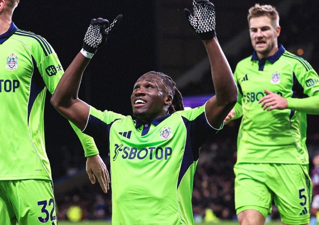 Le but phénoménal du défenseur nigérian (Video)