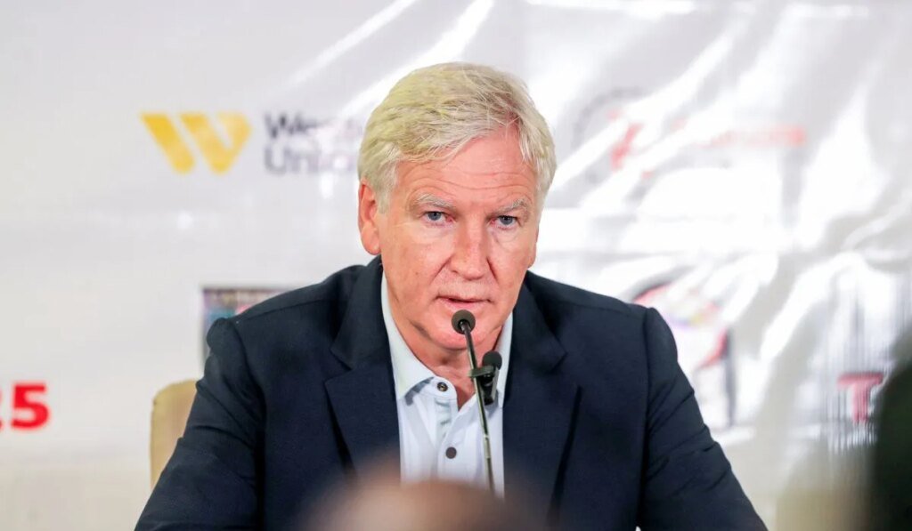 "illégal et ridicule"... Marc Brys reprend Eto'o de volée après son limogeage