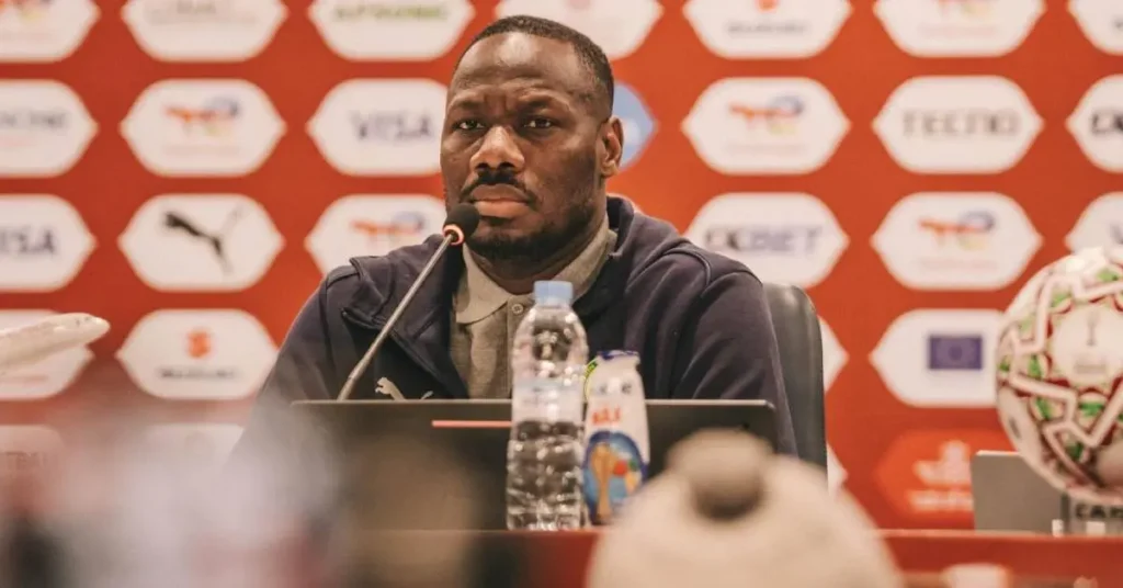 Pape Thiaw salue un "excellent match" contre l'Egypte et défend Sadio Mané