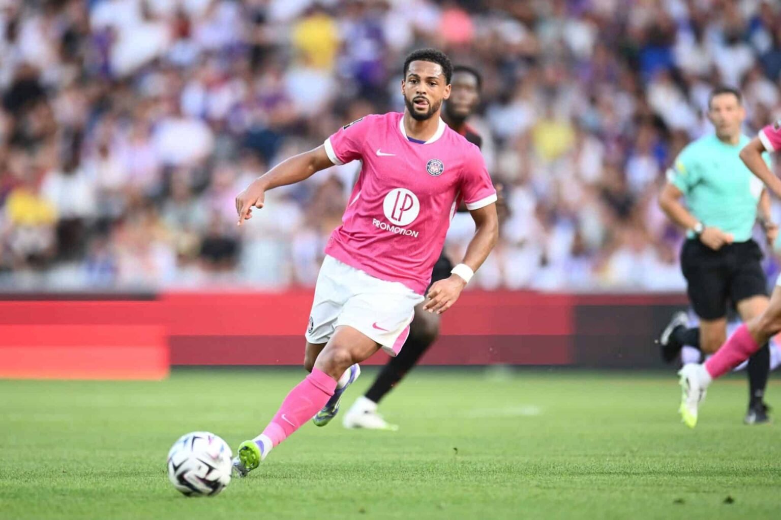 Le Camerounais Frank Magri blessé ! Le Camerounais Frank Magri blessé !