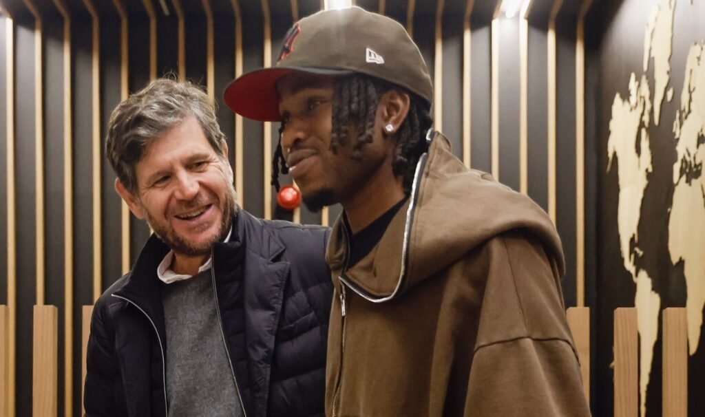 Officiel, l'Atlético Madrid présente le Nigérian