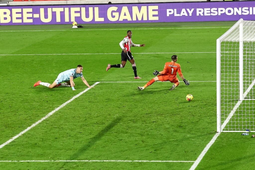 Premier League: Dango Ouattara offre la victoire à Brentford