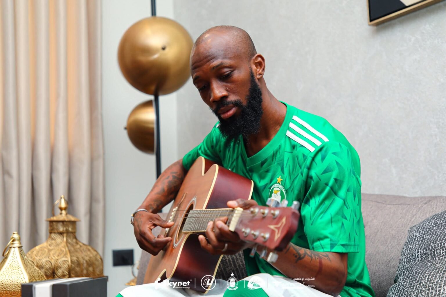 Blati Touré: Al Ahli Tripoli annonce l’arrivée du Burkinabè Blati Touré: Al Ahli Tripoli annonce l'arrivée du Burkinabè