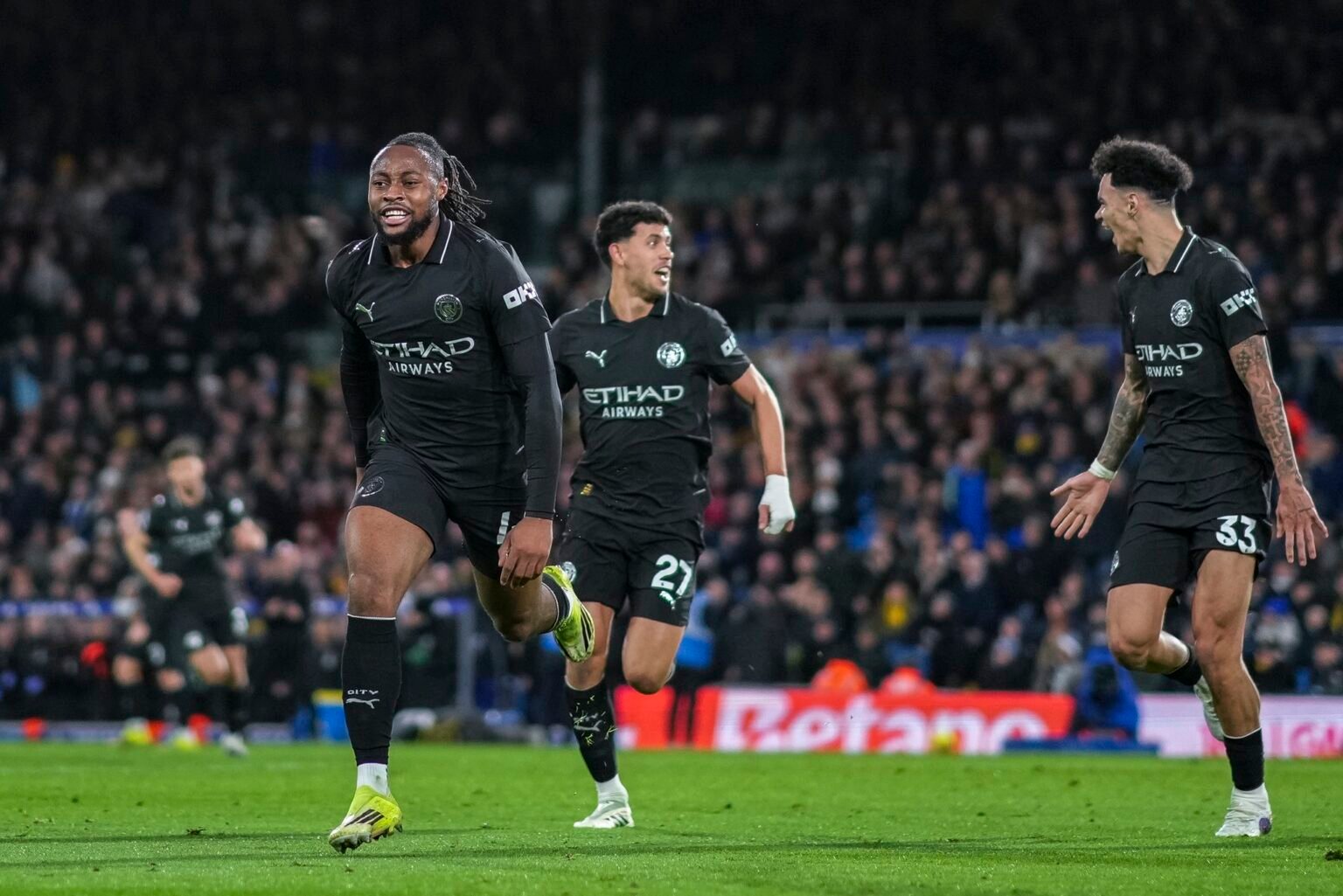Le Ghanéen sauve Man City et fait oublier Haaland (Vidéo)