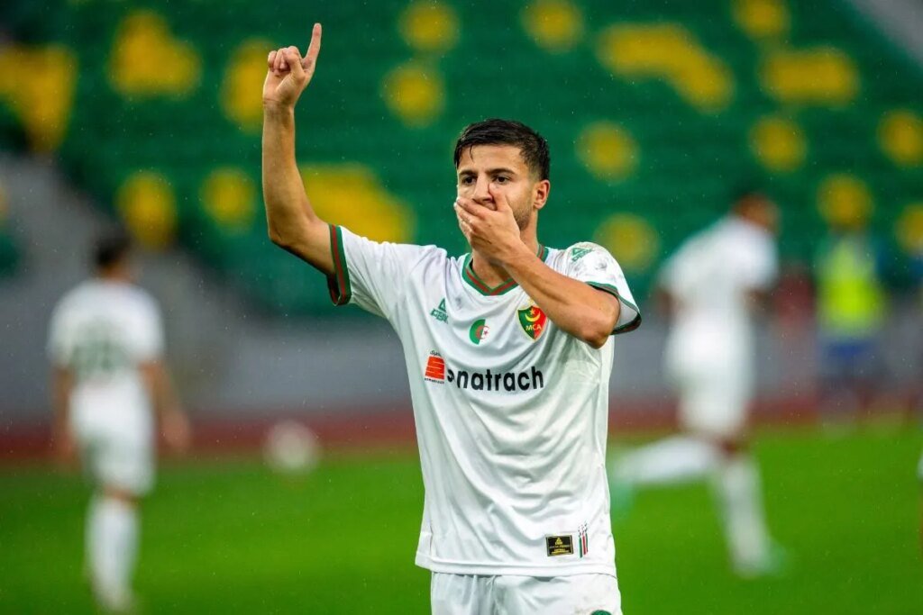 le MC Alger poursuit sur sa lancée