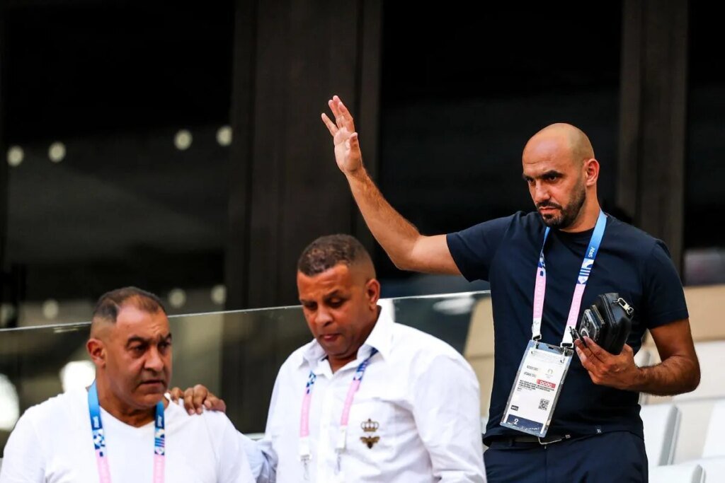 Walid Regragui aurait annoncé son départ aux joueurs Walid Regragui aurait annoncé son départ aux joueurs