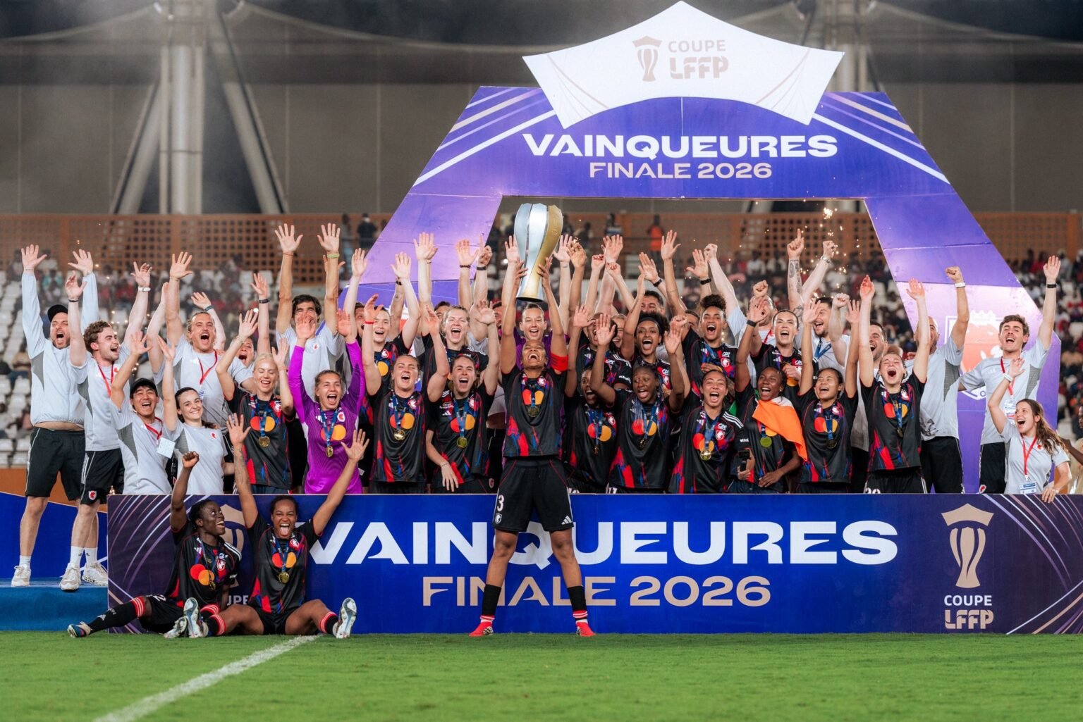 L’OL Lyonnes remporte la Coupe LFFP face au PSG à Abidjan L'OL Lyonnes remporte la Coupe LFFP face au PSG à Abidjan