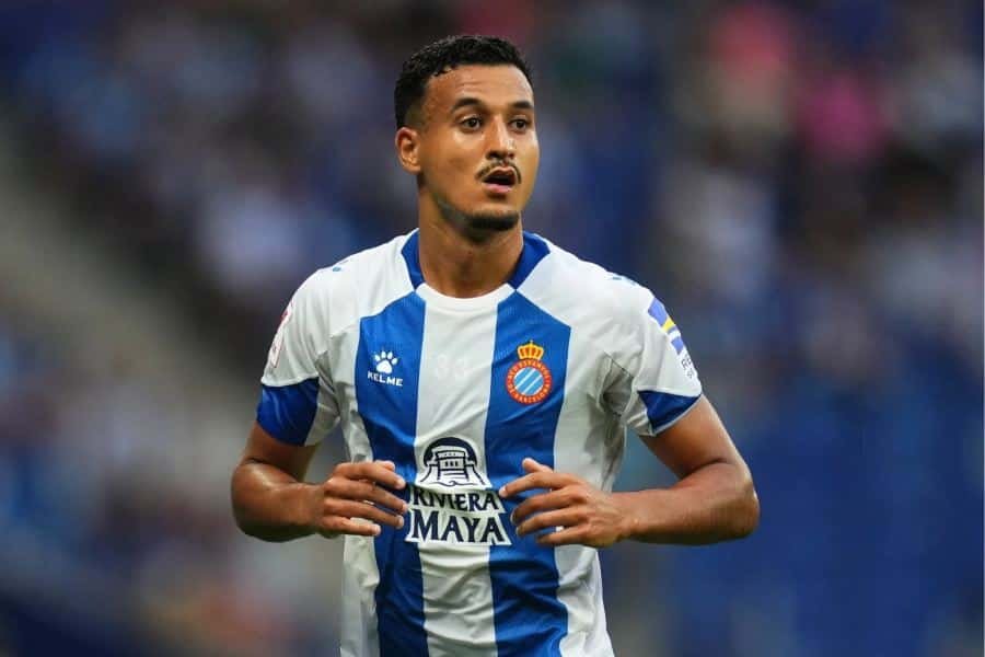 Le Marocain victime d’un scandale raciste, « Tu es arrivé en bateau pneumatique » Le Marocain victime d'un scandale raciste, "Tu es arrivé en bateau pneumatique"