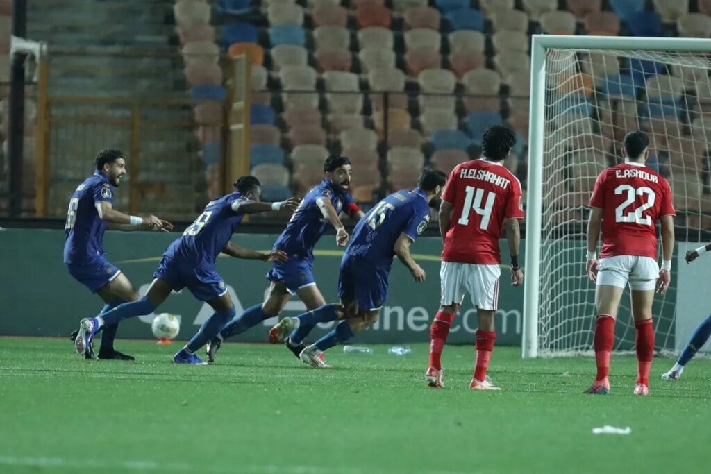 Ligue des champions – Coupe de la CAF : l’Espérance Tunis retrouve les demies, Belouizdad assure le strict minimum Ligue des champions - Coupe de la CAF : l’Espérance Tunis retrouve les demies, Belouizdad assure le strict minimum