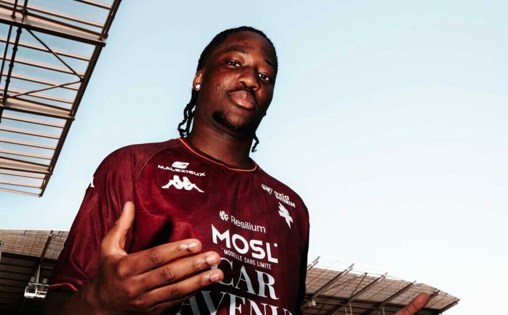 Nathan Mbala passe professionnel au FC Metz !