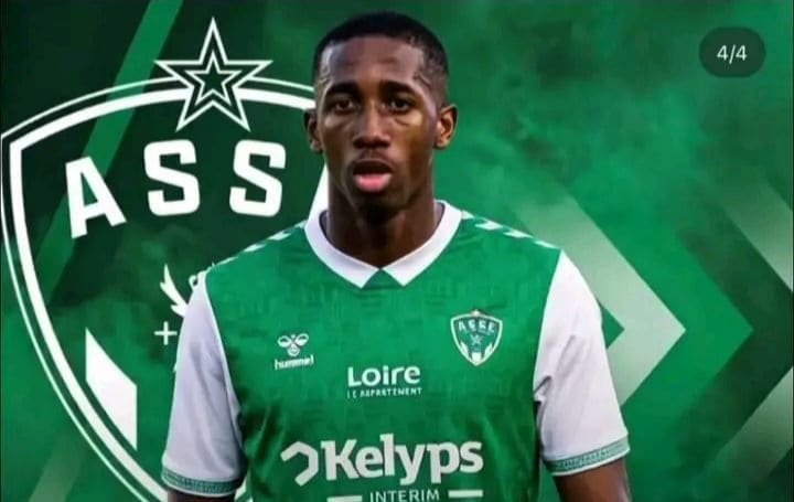 David Mimbang va s’engager pour 5 ans avec l’AS Saint-Étienne David Mimbang va s’engager pour 5 ans avec l’AS Saint-Étienne