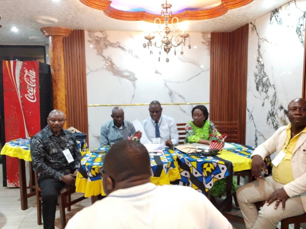 Karaté:Au cours de l’AGEE tenue. ce vendredi à Matonge,Tshisekedi Kalubi Claude élu président de la Fekaco Karaté:Au cours de l’AGEE tenue. ce vendredi à Matonge,Tshisekedi Kalubi Claude élu président de la Fekaco