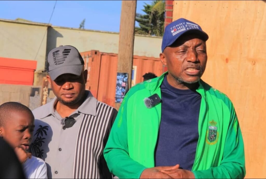 Cyclisme/Beni : Le chef de division provinciale de la Jeunesse rend visite au Beni-Rwenzori Cycling Club et rappelle les droits de la jeunesse.