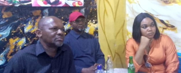 Cyclisme:Le samedi 4 avril 2026 au stade des martyrs,La Fecocy a cogité avec la ligue et les deux ententes Mont-Amba (Kin-Est) et Lukunga (Kin-Ouest) sur l’avenir du cyclisme à Kinshasa. Cyclisme:Le samedi 4 avril 2026 au stade des martyrs,La Fecocy a cogité avec la ligue et les deux ententes Mont-Amba (Kin-Est) et Lukunga (Kin-Ouest) sur l’avenir du cyclisme à Kinshasa.